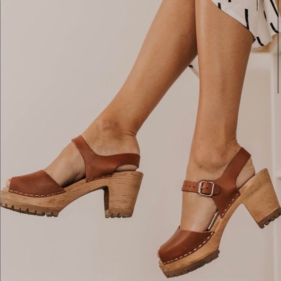 MIA Shoes - MIA Greta Swedish Clogs Sandals Leather Peep Toe